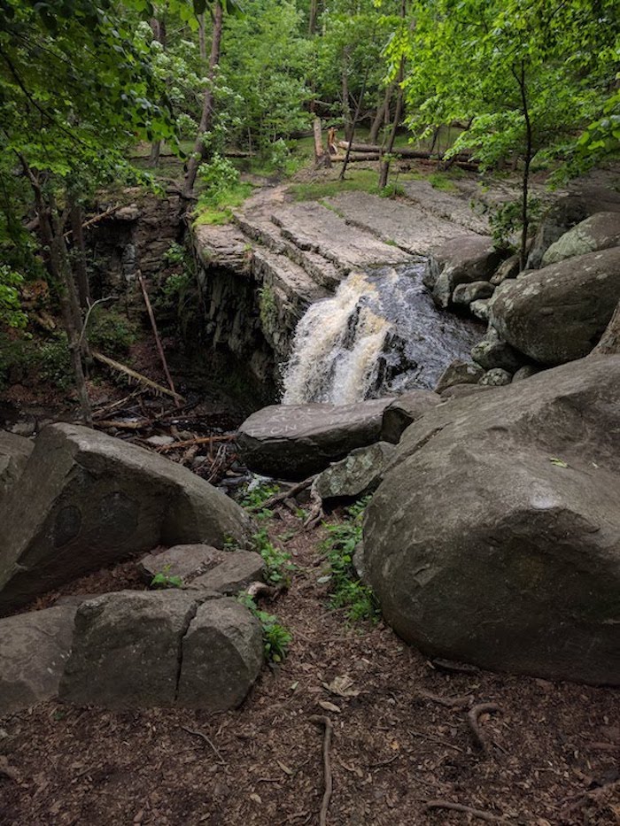 Ringing Rocks