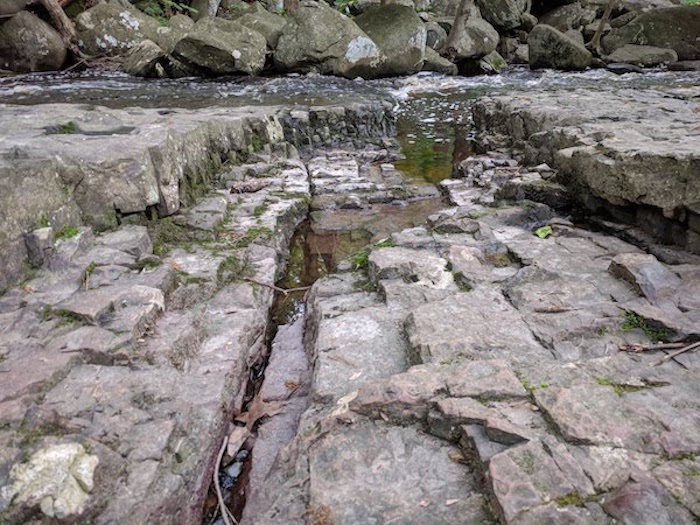 Ringing Rocks