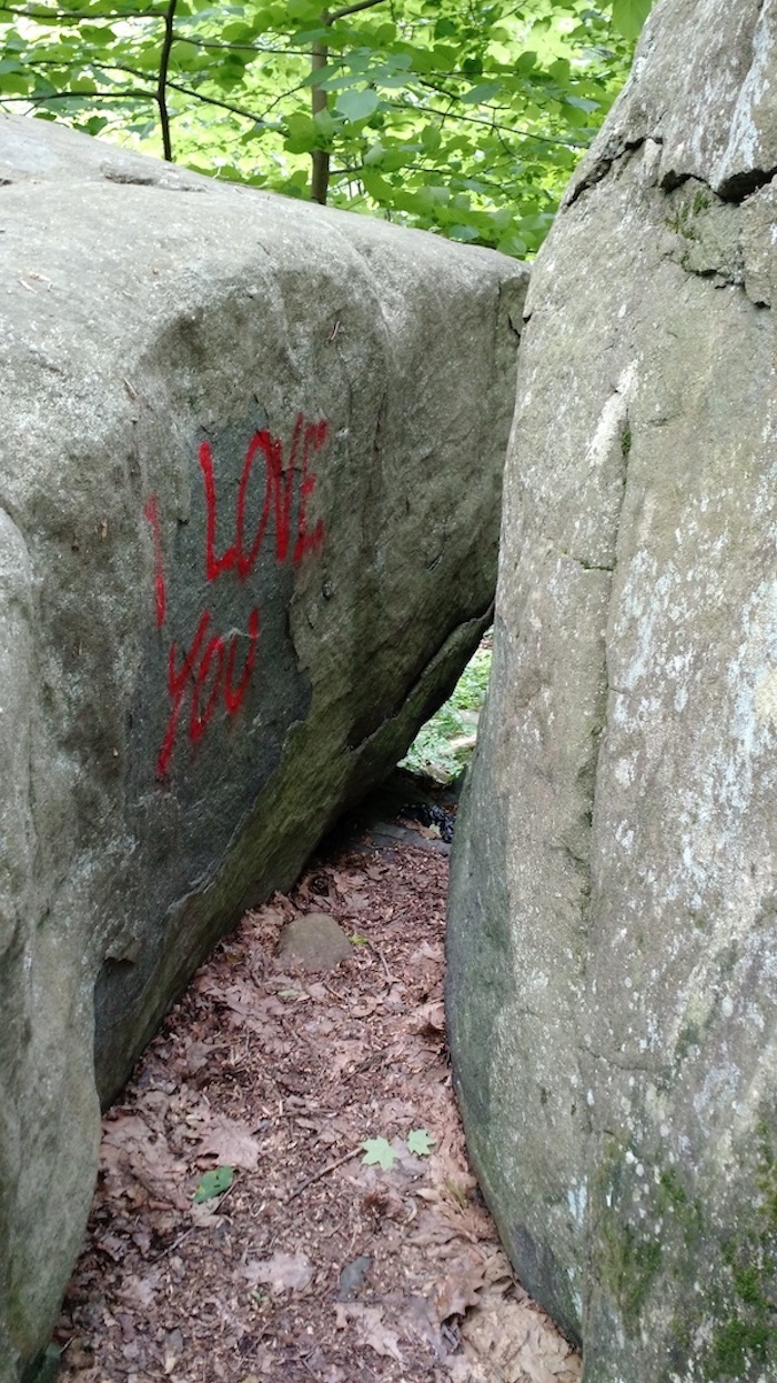 Ringing Rocks